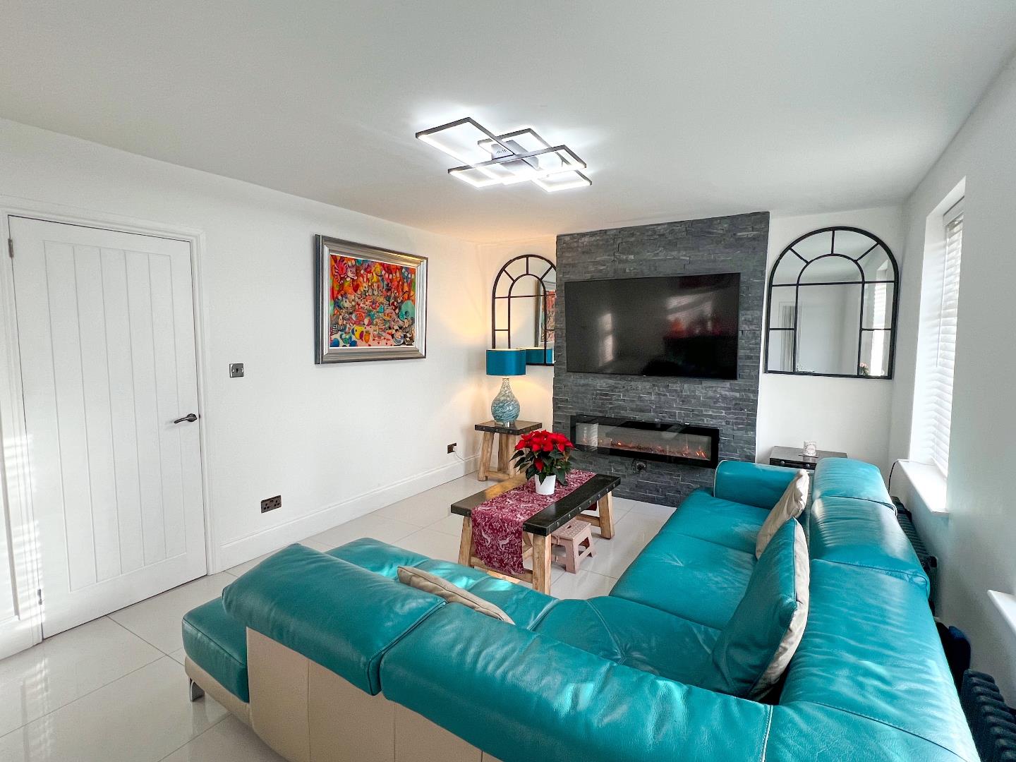 Sarn Hill, Sarn, Bridgend County Borough, CF32 9RW